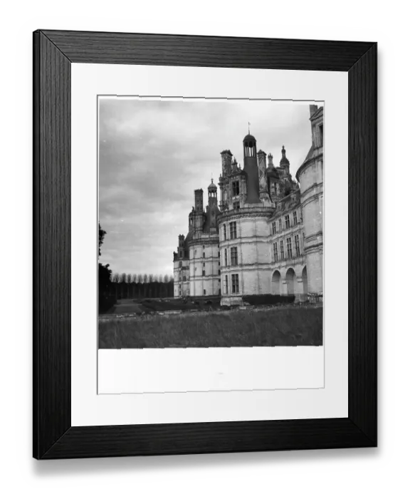 Framed Print : Chteau de Chambord at Chambord, Loir-et-Cher, France Framed Print : Chteau de Chambord at Chambord, Loir-et-Cher, France