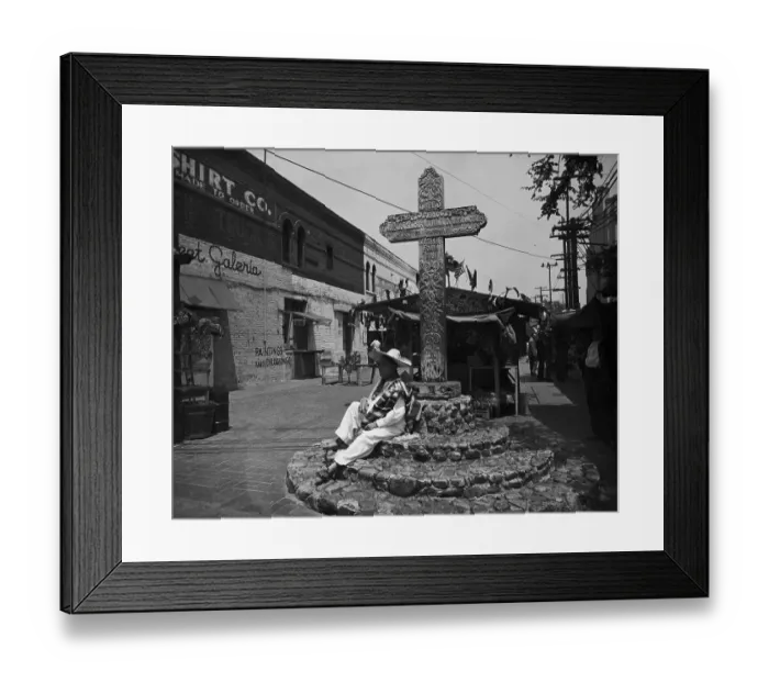 Framed Print : Olvera Street Cross