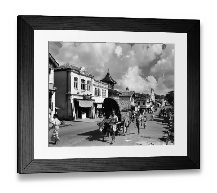 Framed Print : KANDY SRI LANKA Framed Print : KANDY SRI LANKA