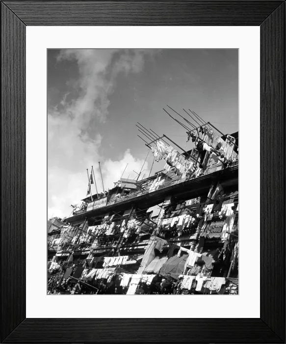Framed Print : TENEMENTS OF HONG KONG Framed Print : TENEMENTS OF HONG KONG