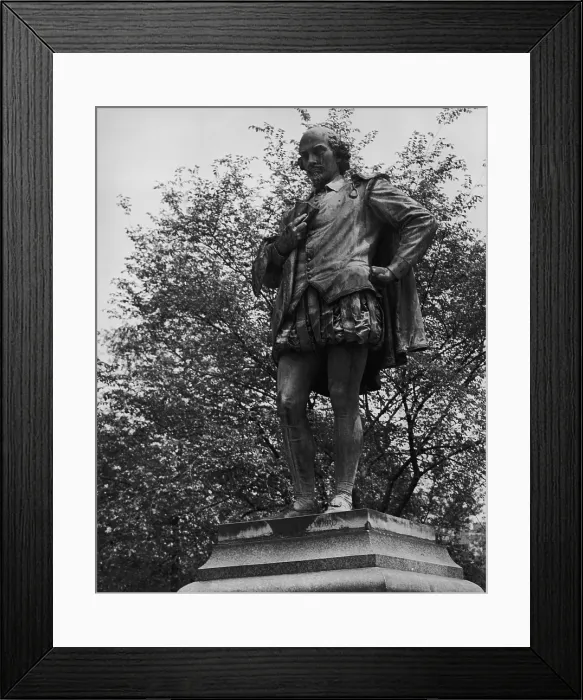 Framed Print : Central Park Statue