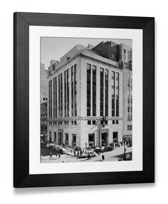 Framed Print : Tiffany & Co. Midtown Manhattan, NYC