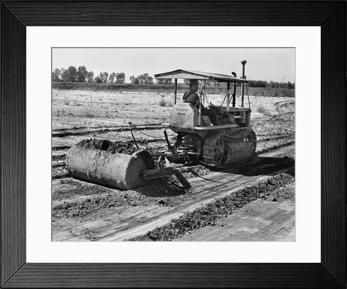 Framed Print : Caterpillar D2 Tractor Fitted With A Killefer Tumblebug Scraper Framed Print : Caterpillar D2 Tractor Fitted With A Killefer Tumblebug Scraper