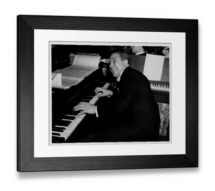 Framed Print : Glen Gray. Musician Glen Gray playing the piano Framed Print : Glen Gray. Musician Glen Gray playing the piano