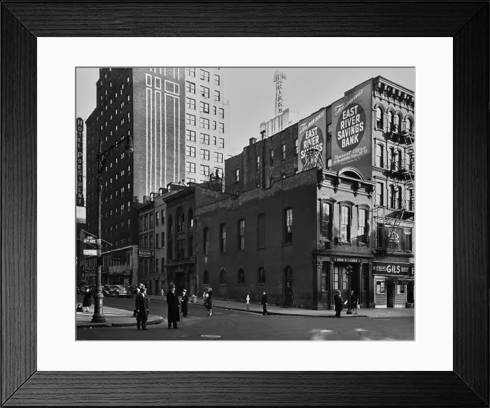 Framed Print : Hook & Ladder No. 4, Midtown Manhattan, NYC Framed Print : Hook & Ladder No. 4, Midtown Manhattan, NYC