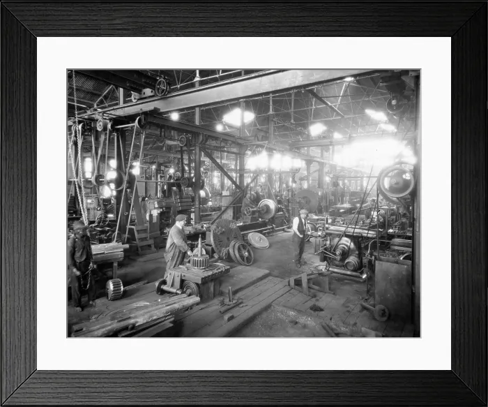 Framed Print : MACHINE SHOP