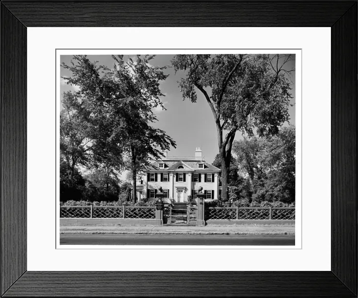 Framed Print : HENRY LONGFELLOWS HOUSE Framed Print : HENRY LONGFELLOWS HOUSE