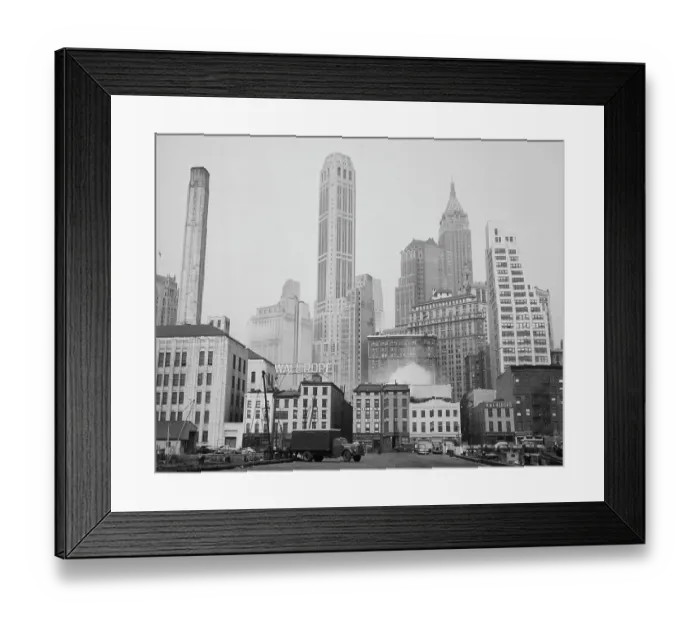Framed Print : Manhattan Skyline
