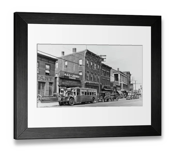 Framed Print : Businesses On Richmond Terrace, Staten Island Framed Print : Businesses On Richmond Terrace, Staten Island