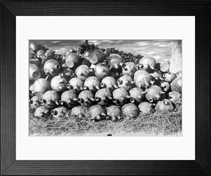 Framed Print : SPANISH WATER JUGS Framed Print : SPANISH WATER JUGS
