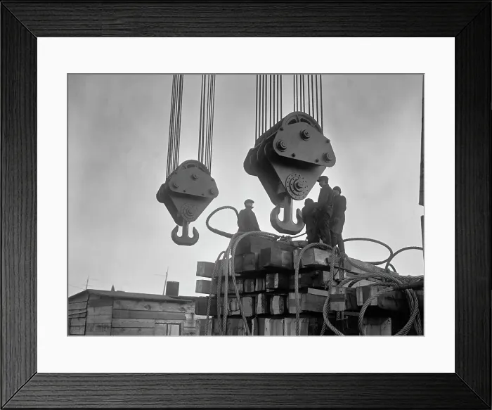 Framed Print : Philadelphia Naval Shipyard, Philadelphia, Pennsylvania Framed Print : Philadelphia Naval Shipyard, Philadelphia, Pennsylvania