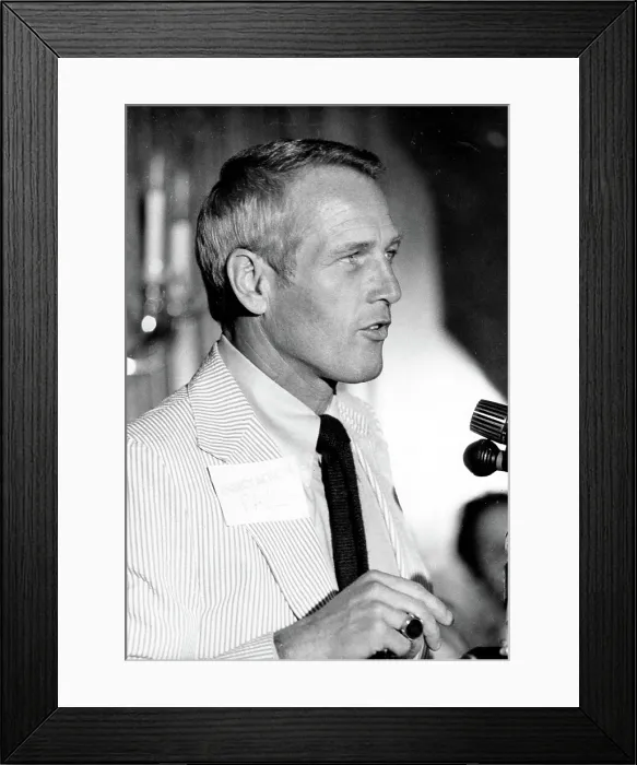 Framed Print : Paul Newman Framed Print : Paul Newman