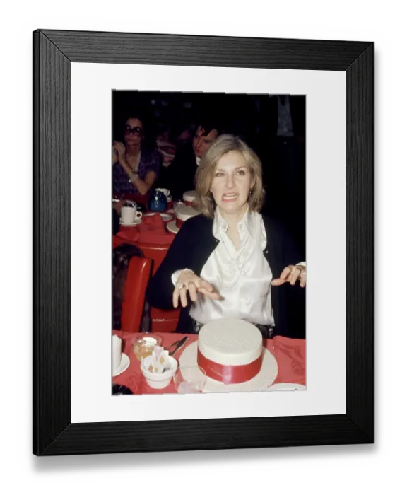Framed Print : Joanne Woodward Portrait Framed Print : Joanne Woodward Portrait