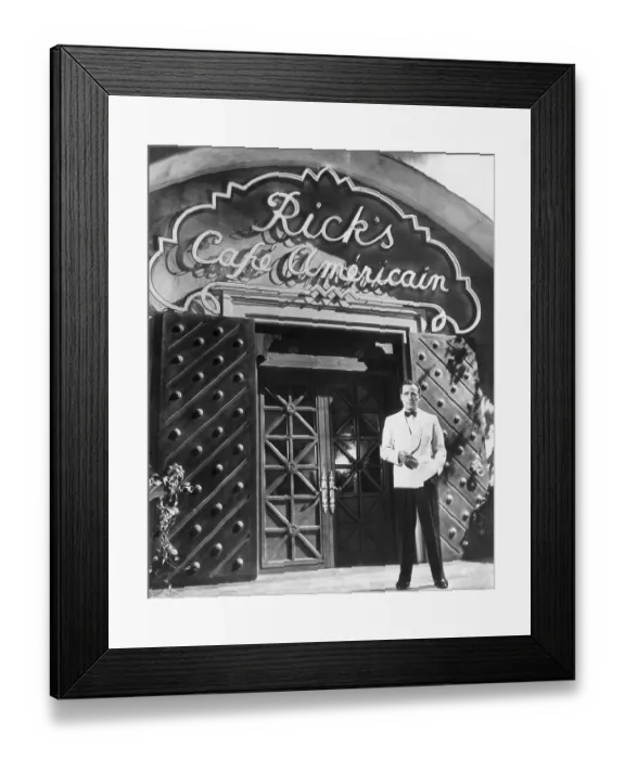 Framed Print : Humphrey Bogart Framed Print : Humphrey Bogart