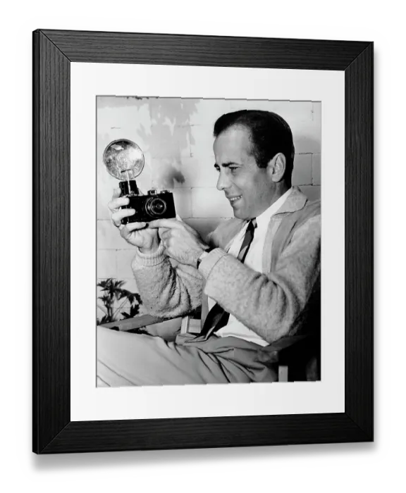 Framed Print : Humphrey Bogart Framed Print : Humphrey Bogart