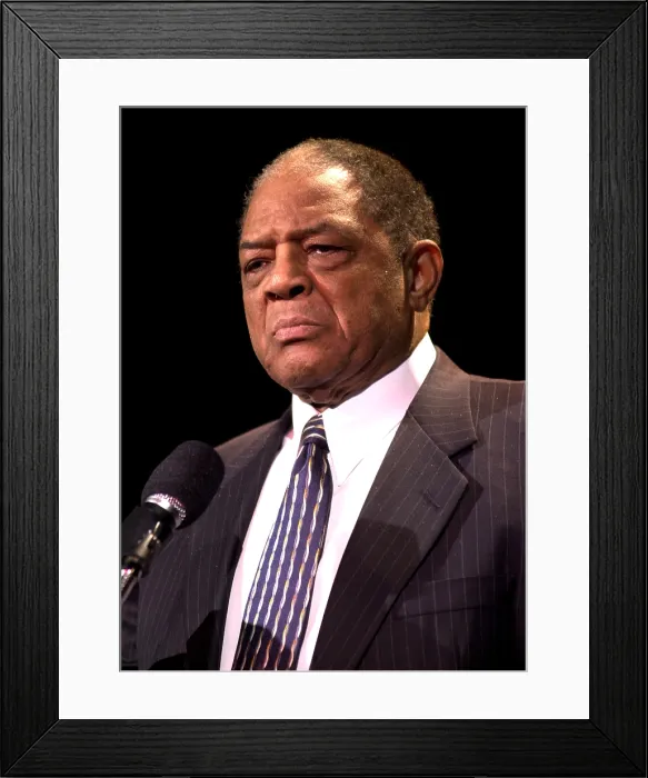 Framed Print : Willie Mays Honored at The First Annual In The Spirit of The Game Dinner Framed Print : Willie Mays Honored at The First Annual In The Spirit of The Game Dinner
