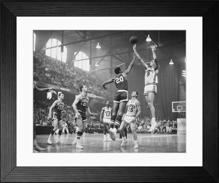 Framed Print : Tom Hawkins and Bob Pettit In Action Framed Print : Tom Hawkins and Bob Pettit In Action