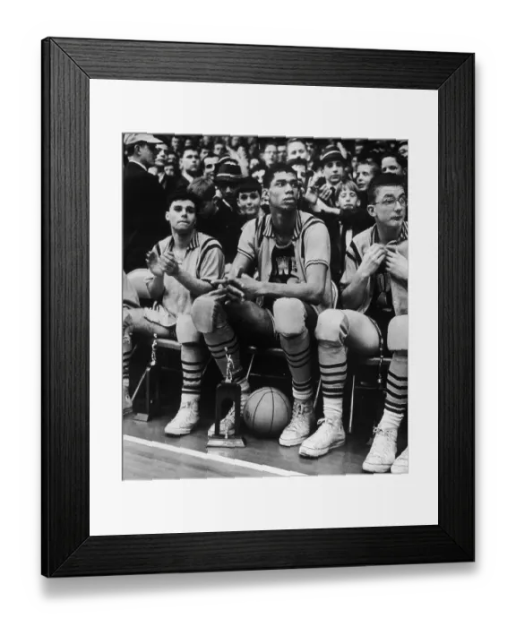 Framed Print : Kareem Abdul Jabbar Framed Print : Kareem Abdul Jabbar