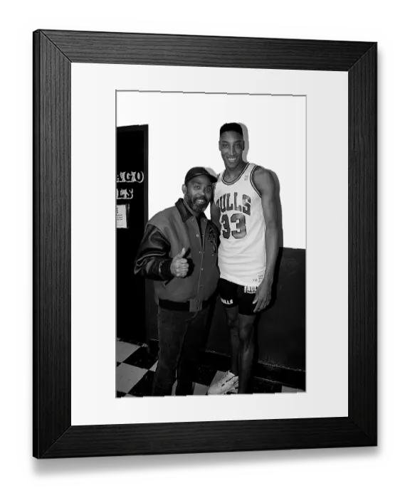 Framed Print : Frankie Beverly At Chicago Stadium Framed Print : Frankie Beverly At Chicago Stadium