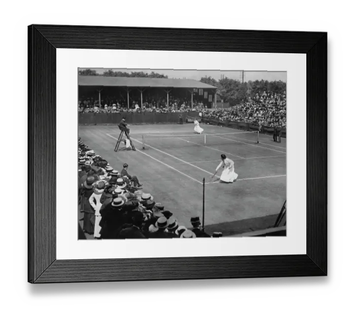 Framed Print : Edith Johnson Vs Dorothea Lambert Chambers, Wimbledon, 1910