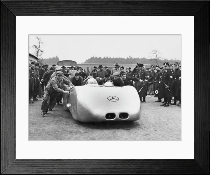 Framed Print : Rudolf Caracciola's Modified Mercedes W125 Grand Prix Car Framed Print : Rudolf Caracciola's Modified Mercedes W125 Grand Prix Car