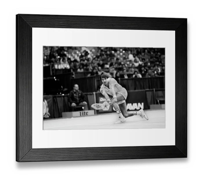 Framed Print : Jimmy Coonorsl during the Miller Light Challange of Champions at the Rosemont Horizon in Rosemont, Illinois