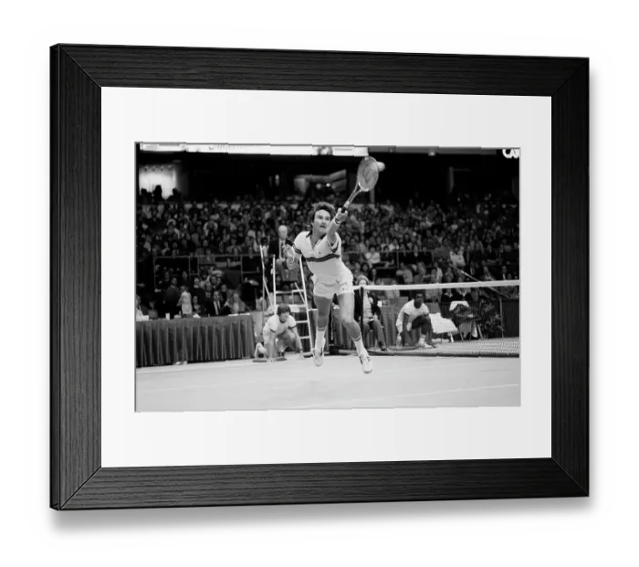 Framed Print : Jimmy Coonors during the Michelob Light Challange at the Rosemont Horizon in Rosemont, Illinois Framed Print : Jimmy Coonors during the Michelob Light Challange at the Rosemont Horizon in Rosemont, Illinois