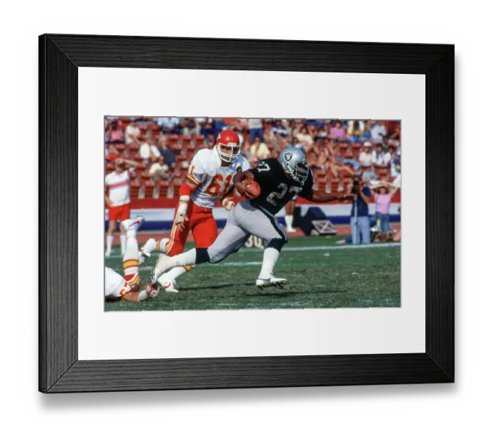 Framed Print : LA Raiders Kenny Hawkins Game Action Framed Print : LA Raiders Kenny Hawkins Game Action