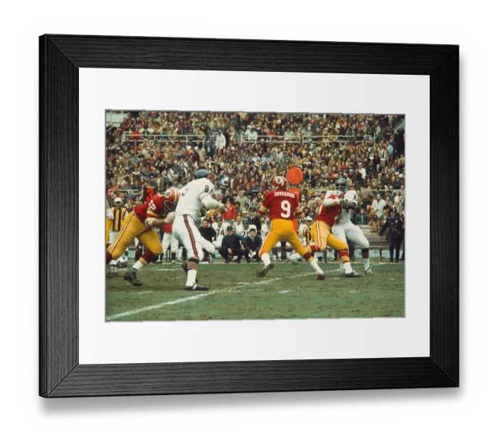 Framed Print : Washington Redskins Vs Chicago Bears Framed Print : Washington Redskins Vs Chicago Bears