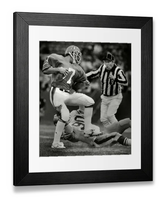 Framed Print : Denver Broncos Vs San Francisco 49ers At Candlestick Park Framed Print : Denver Broncos Vs San Francisco 49ers At Candlestick Park