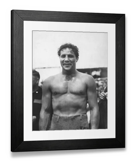 Framed Print : Max Baer. CIRCA 1938: Former heavyweight champion Max Baer poses for a portrait circa 1938 Framed Print : Max Baer. CIRCA 1938: Former heavyweight champion Max Baer poses for a portrait circa 1938