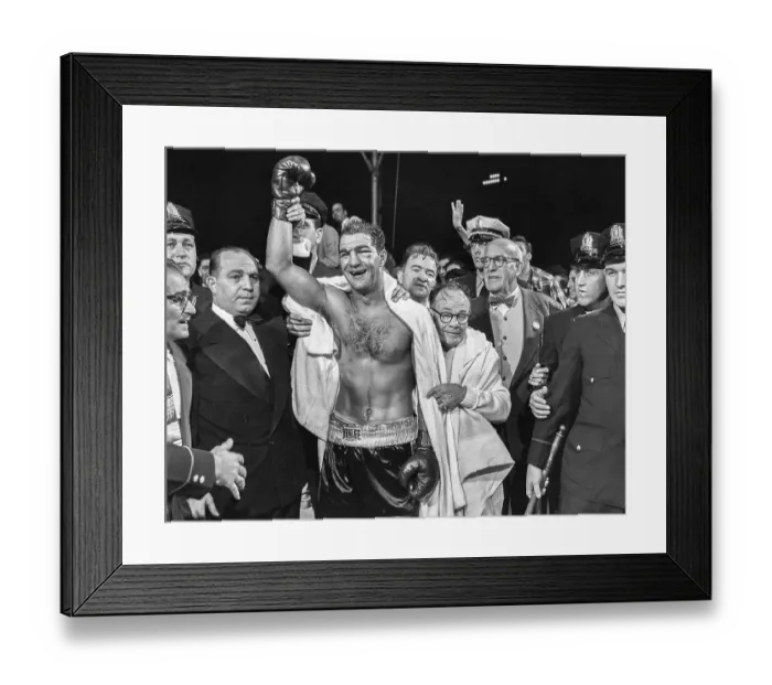 Framed Print : Rocky Marciano v Jersey Joe Walcott Framed Print : Rocky Marciano v Jersey Joe Walcott