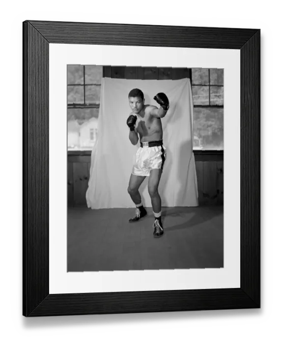 Framed Print : Willie Vaughn Framed Print : Willie Vaughn