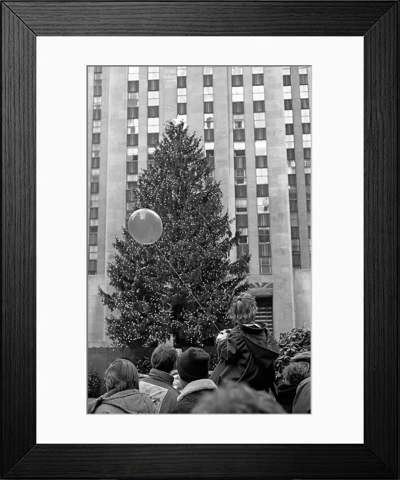 Framed Print : Rockefeller Center Christmas Tree