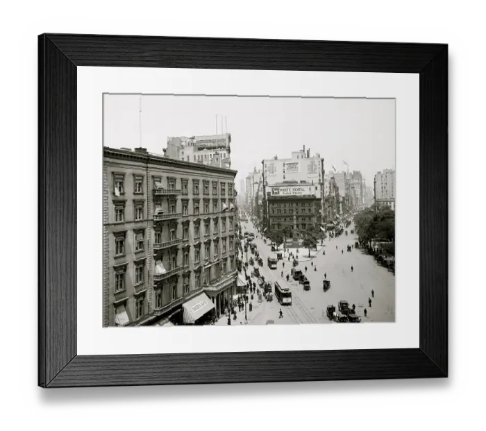 Framed Print : Madison Square -- Worth Square monument