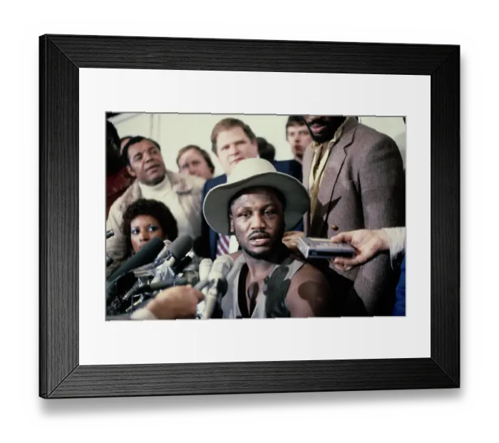 Framed Print : Joe Frazier Framed Print : Joe Frazier