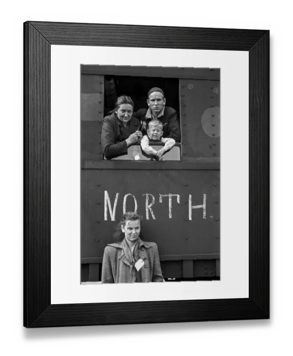Framed Print : War Immigrants On Train