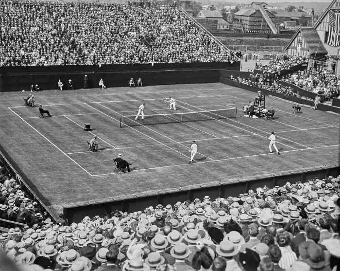 Framed Print : 12th International Lawn Tennis Challenge - Quarterfinals - United States V Australasia Framed Print : 12th International Lawn Tennis Challenge - Quarterfinals - United States V Australasia