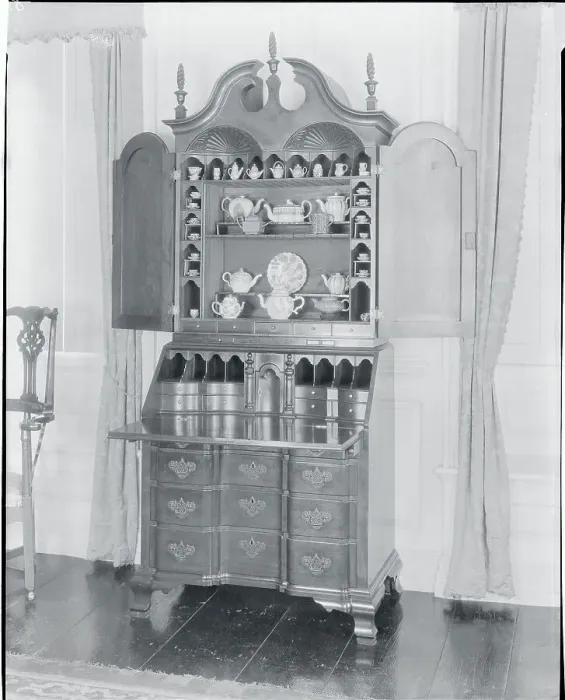 Framed Print : 18th Century Writing Desk