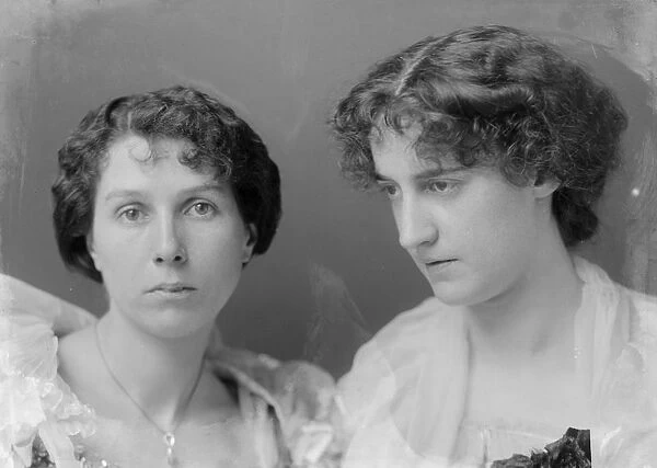 1900s Ladies