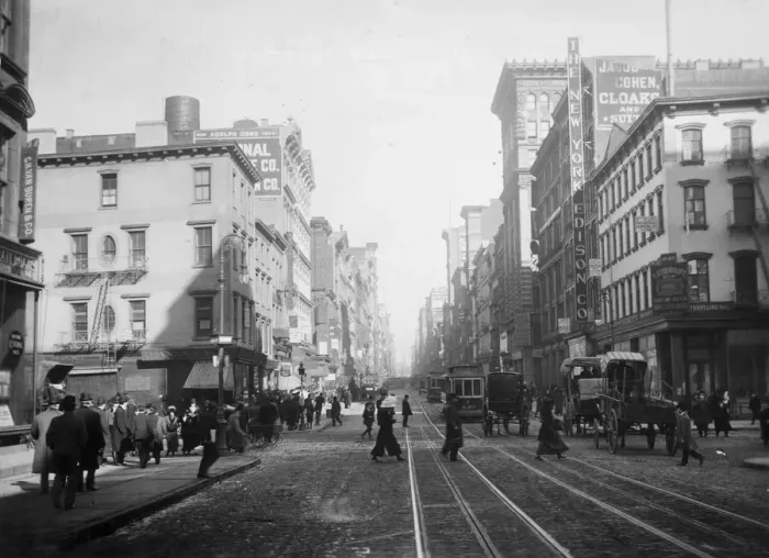 Framed Print : 1905 View of Broadway, looking north from Canal Street, New York City Framed Print : 1905 View of Broadway, looking north from Canal Street, New York City
