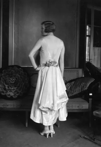 1920s Glamour Print: Vintage Evening Dress, 1929. Art Prints, Posters &  Puzzles from Fine Art Storehouse
