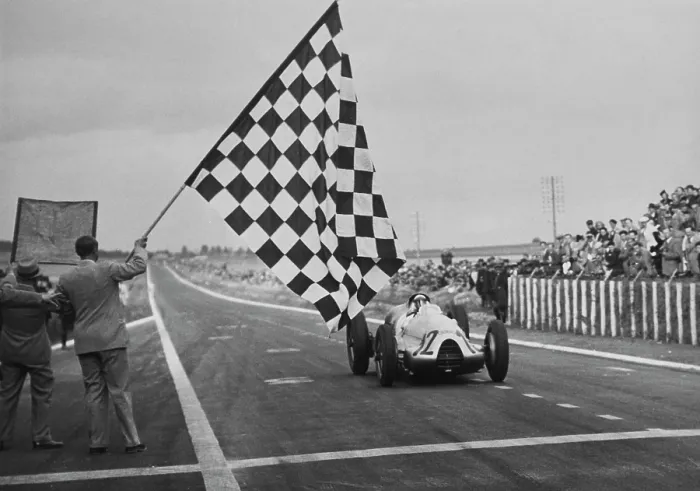 Framed Print : 1939 XXXIII Grand Prix de l'Automobile Club de France Framed Print : 1939 XXXIII Grand Prix de l'Automobile Club de France