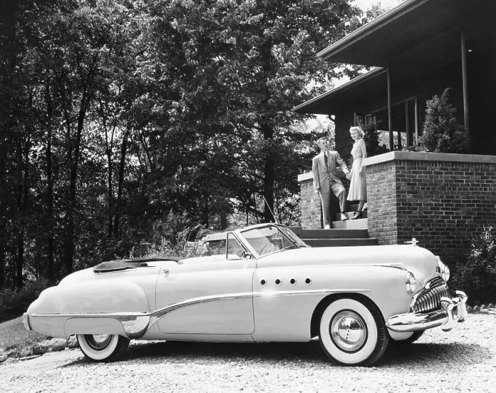Framed Print : 1949 Buick Roadmaster Framed Print : 1949 Buick Roadmaster