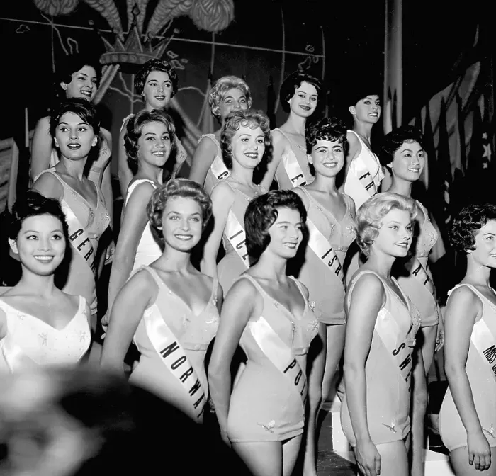 Framed Print : 1959 Miss Universe Contestants