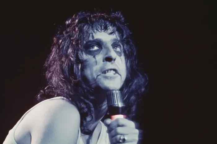 Framed Print : 1973, Los Angeles, Alice Cooper