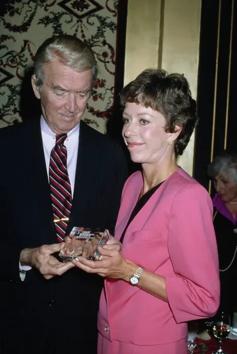 Framed Print : 1980 Women in Film Awards - James Stewart & Carol Burnett Framed Print : 1980 Women in Film Awards - James Stewart & Carol Burnett