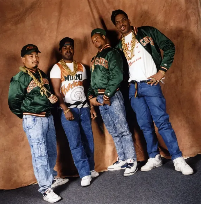 Framed Print : 2 Live Crew Portrait Sessiont