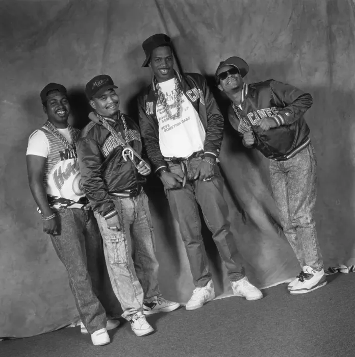 Framed Print : 2 Live Crew Portrait Sessiont