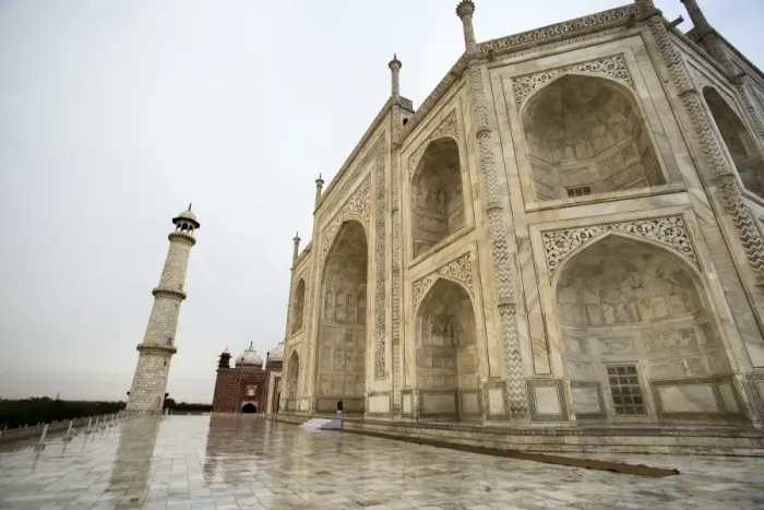 Framed Print : 3 / 4 frontal view of Taj Mahal Framed Print : 3 / 4 frontal view of Taj Mahal